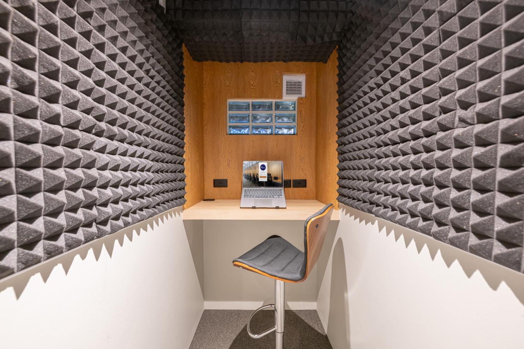 شيانغ ماي Alt Pingriver Coworking & Coliving Space المظهر الخارجي الصورة